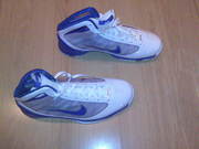 Кроссовки баскетбольные Nike Hyperize size: 13.5US