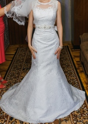 Продам нежное белоснежное свадебное платье