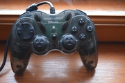 Продам Trust Predator Dual Stick Gamepad GM-1520