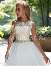 Продам очень красивое свадебное платье Барби